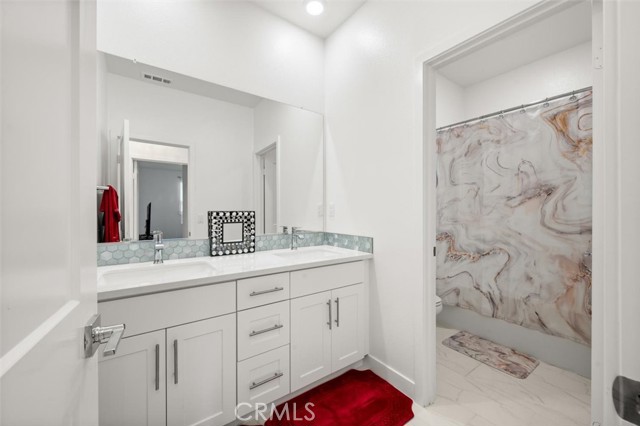 Detail Gallery Image 32 of 67 For 2521 Santa Fiora Dr, Corona,  CA 92882 - 4 Beds | 2/1 Baths