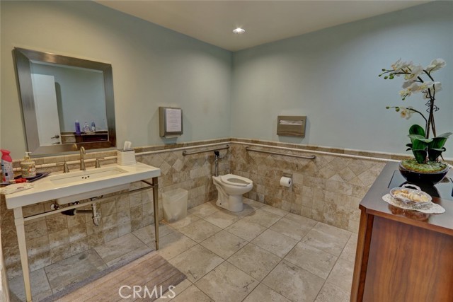 COMMUNITY RESTROOM