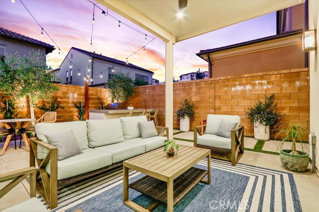 185 Plum Lily, Irvine CA: https://media.crmls.org/medias/07369f50-c590-476c-8c95-cfd6ebfd4ef9.jpg