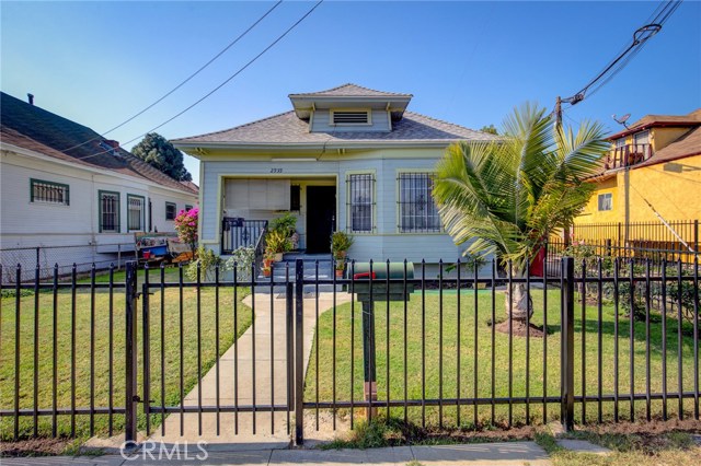 2939 S Catalina St, Los Angeles, CA 90007