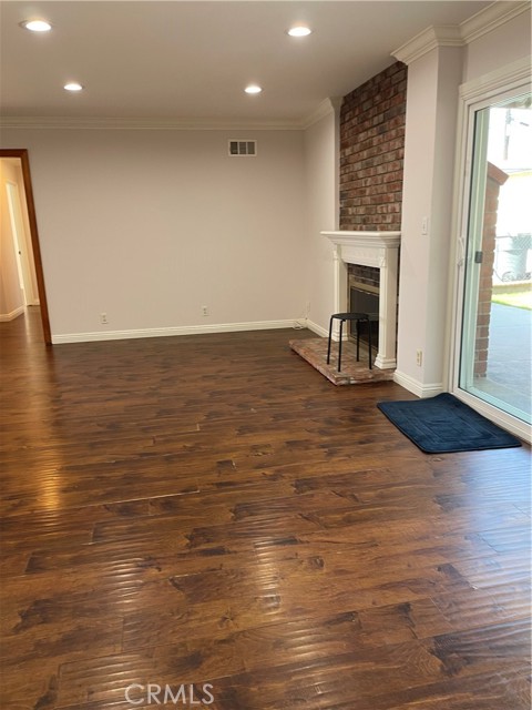 6221 San Rafael Drive, Buena Park CA: https://media.crmls.org/medias/0737b061-bb78-4a48-9729-32c7b4ab0956.jpg