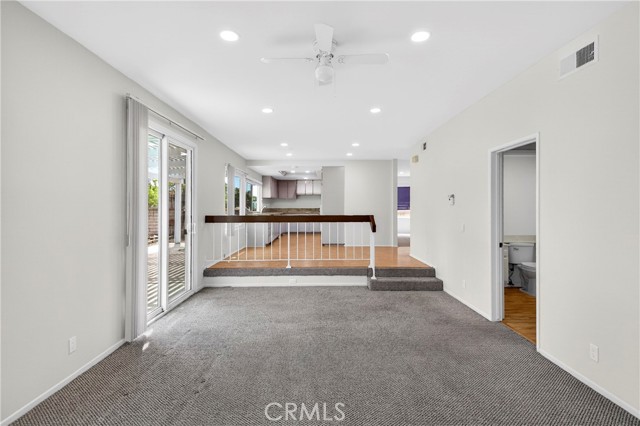 Detail Gallery Image 15 of 38 For 1836 Fairford Dr, Fullerton,  CA 92833 - 4 Beds | 2/1 Baths