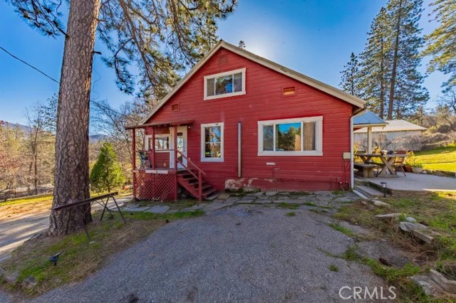 Detail Gallery Image 3 of 50 For 32827 Road 222, North Fork,  CA 93643 - 3 Beds | 2 Baths