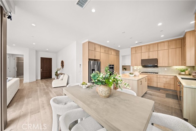 Detail Gallery Image 10 of 75 For 111 Donati, Irvine,  CA 92602 - 4 Beds | 3 Baths