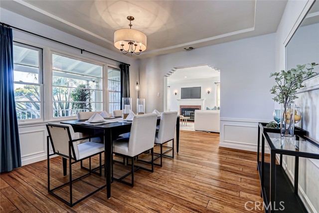 Detail Gallery Image 18 of 40 For 2929 Cardiff, Los Angeles,  CA 90034 - 2 Beds | 2 Baths