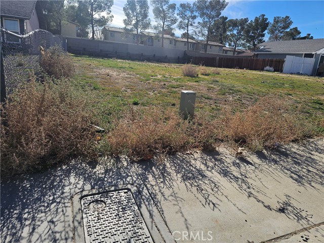 Detail Gallery Image 5 of 7 For 15131 Wildrose, Victorville,  CA 92394 - – Beds | – Baths