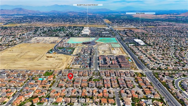 Detail Gallery Image 21 of 26 For 6049 Snapdragon, Corona,  CA 92880 - 3 Beds | 2/1 Baths