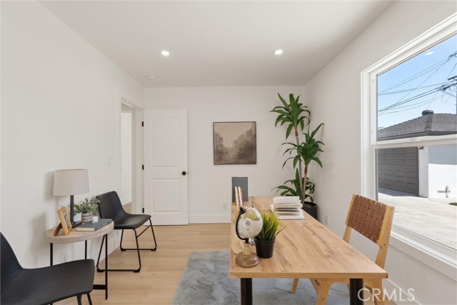 Detail Gallery Image 19 of 28 For 19910 Bernist Ave, Torrance,  CA 90503 - 3 Beds | 2 Baths