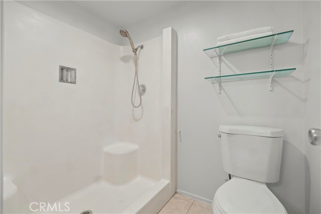 Detail Gallery Image 10 of 13 For 1536 Windsor, Fullerton,  CA 92831 - 3 Beds | 2/1 Baths