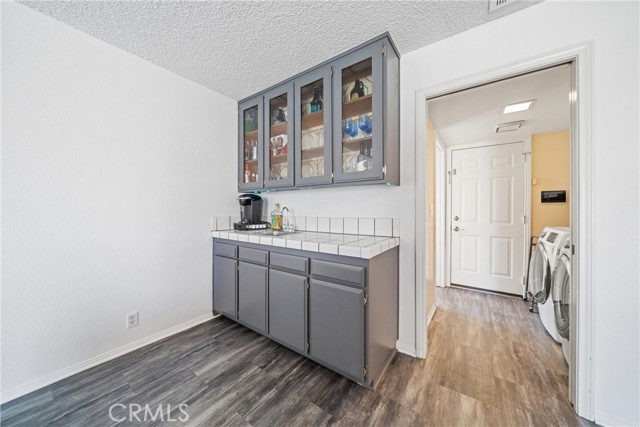 Detail Gallery Image 16 of 38 For 512 E Avenue J10, Lancaster,  CA 93535 - 4 Beds | 2/1 Baths