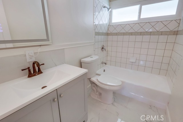 Detail Gallery Image 16 of 19 For 10931 Groveside Ave, Whittier,  CA 90603 - 4 Beds | 2 Baths