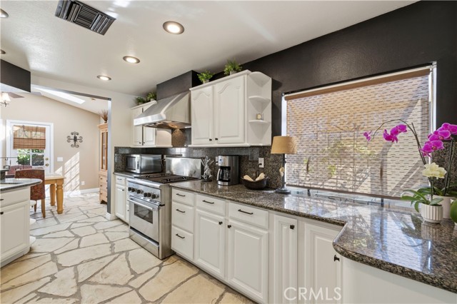 Detail Gallery Image 10 of 36 For 28149 Branch Rd, Castaic,  CA 91384 - 4 Beds | 2 Baths