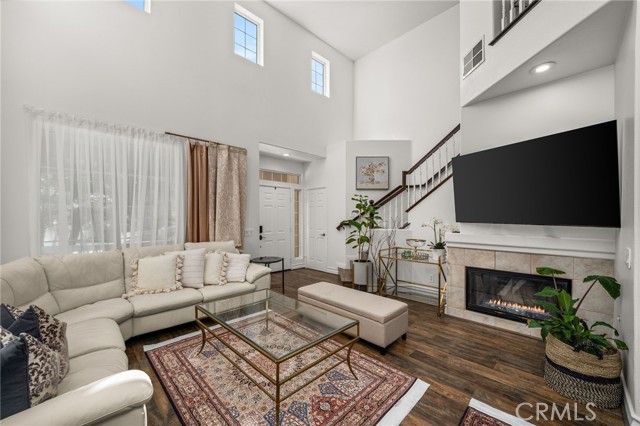 73 Northern Pine, Aliso Viejo CA: https://media.crmls.org/medias/073da346-9a50-4a81-992d-9e4314328ce4.jpg