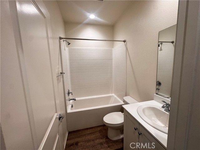 24054 Kerrigan Drive, Menifee CA: https://media.crmls.org/medias/073ed014-8b3f-4ffd-86f7-b11ef4c69e33.jpg