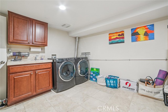 Detail Gallery Image 28 of 34 For 3804 Howard Ave, Los Alamitos,  CA 90720 - 3 Beds | 2/1 Baths