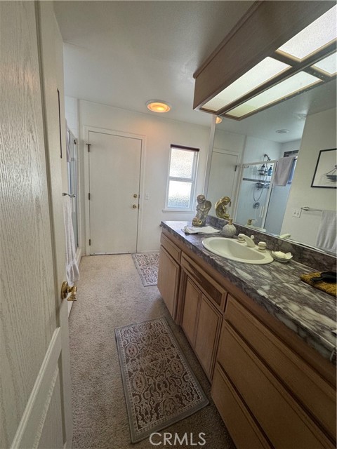 Detail Gallery Image 9 of 19 For 429 Croyden Ln, Cambria,  CA 93428 - 3 Beds | 3 Baths