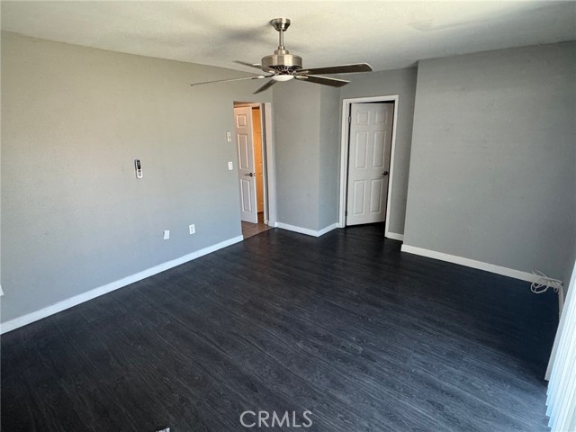 Image 15 of 29 For 926 Griffith Way