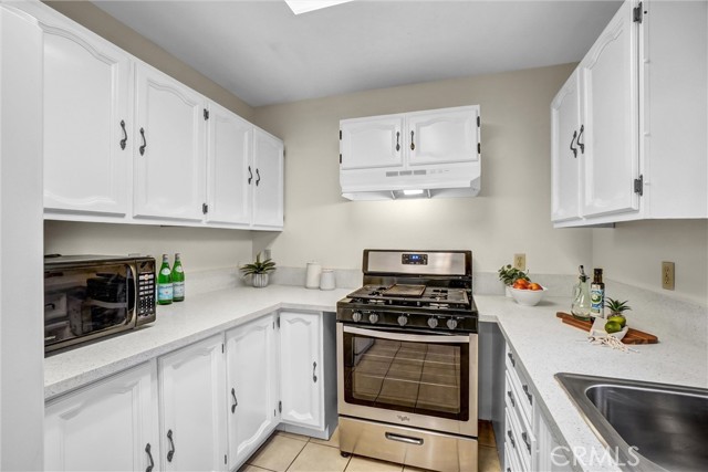 Detail Gallery Image 44 of 50 For 151 N Lincoln, Fullerton,  CA 92831 - 4 Beds | 4 Baths