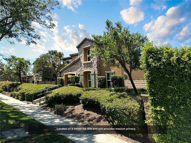 Detail Gallery Image 3 of 46 For 1795 E Flora St, Ontario,  CA 91764 - 4 Beds | 3 Baths