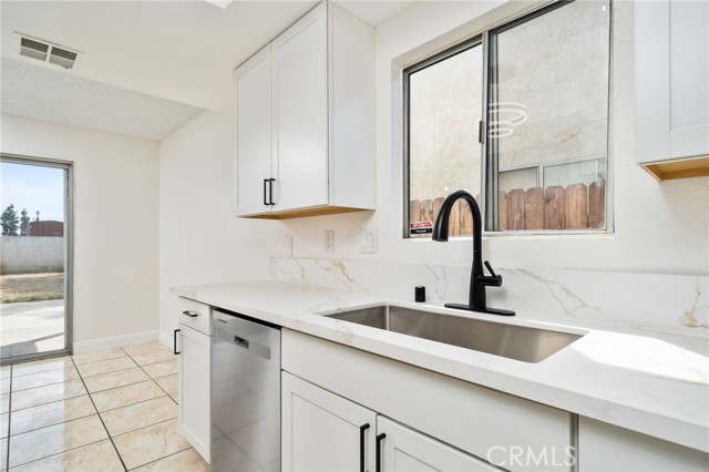 Detail Gallery Image 11 of 24 For 25177 Dana Ln, Moreno Valley,  CA 92551 - 3 Beds | 2 Baths