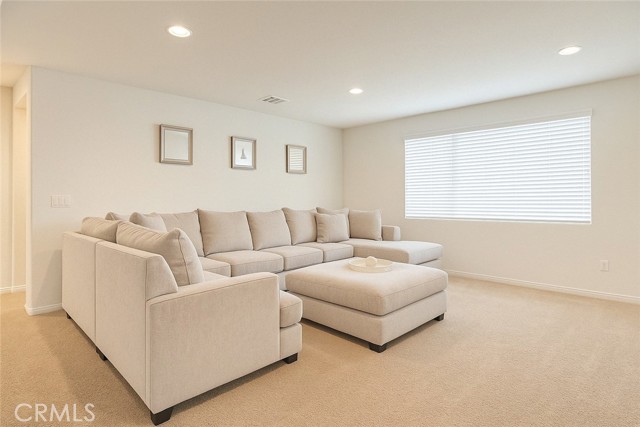 Detail Gallery Image 15 of 29 For 18016 Ribwort Rd, San Bernardino,  CA 92407 - 4 Beds | 3/1 Baths