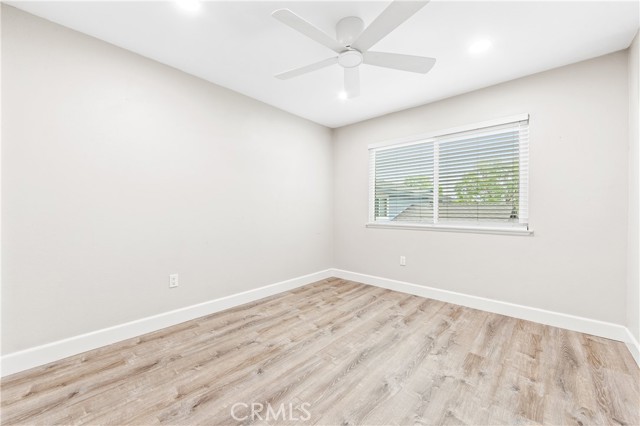 Detail Gallery Image 25 of 42 For 16407 La Bonita Ln #140,  Huntington Beach,  CA 92649 - 2 Beds | 1 Baths