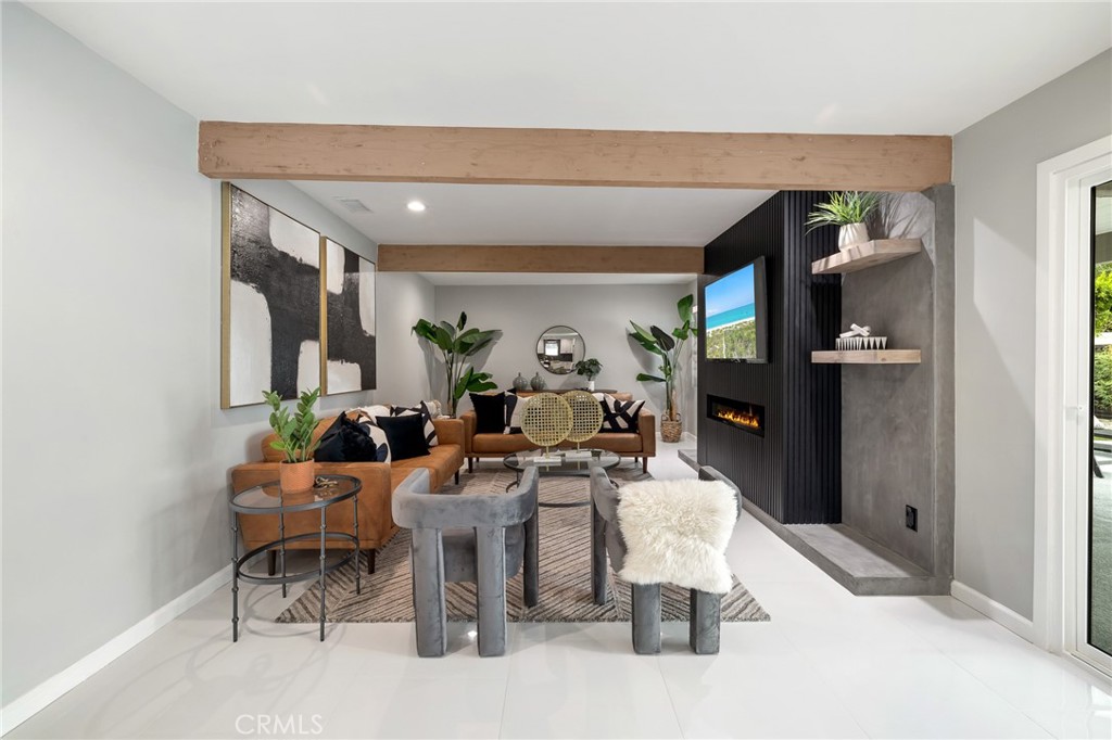 MLS #SR25265594 image #9