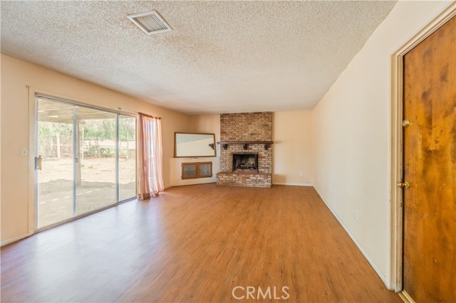 Detail Gallery Image 7 of 35 For 18395 Alexander St, Perris,  CA 92570 - 3 Beds | 2 Baths