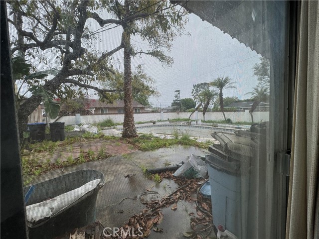 Detail Gallery Image 8 of 28 For 13822 Pasadena, Santa Ana,  CA 92705 - 3 Beds | 2 Baths