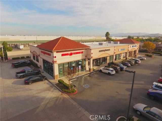 14135 Pipeline Ave, Chino, CA 91710