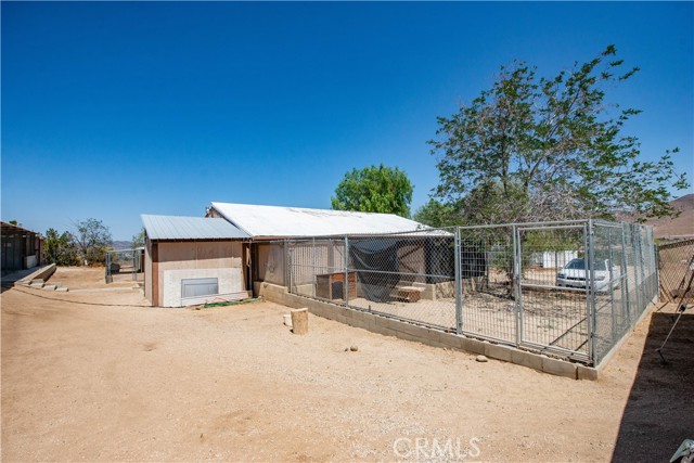 1125 Bulla Vista Road, Acton CA: https://media.crmls.org/medias/07481239-eaea-4d06-ba0b-3265fe8f3752.jpg