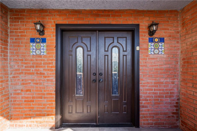 6225 Beard Street, Highland Park CA: https://media.crmls.org/medias/074819ac-34ce-4df8-a9f2-2b3e143548ac.jpg