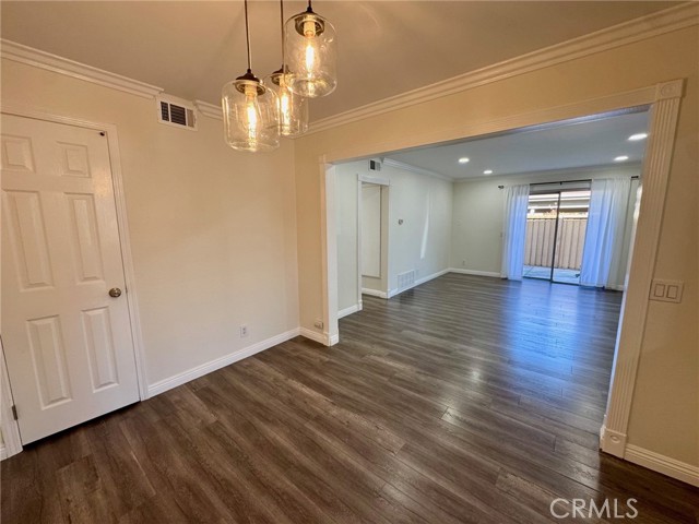40 Windjammer, Irvine CA: https://media.crmls.org/medias/07488aba-7833-4cb2-b169-b5f18a1d592f.jpg