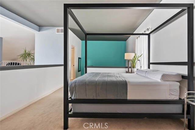 13331 Moorpark Street, Sherman Oaks CA: https://media.crmls.org/medias/0749d561-45d0-4473-a867-1d9cb35a69b4.jpg
