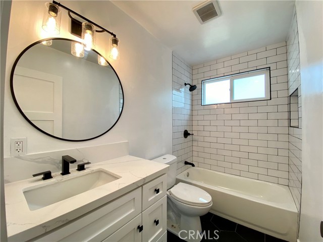 Detail Gallery Image 11 of 17 For 15116 Pioneer Bld, Norwalk,  CA 90650 - 3 Beds | 1 Baths