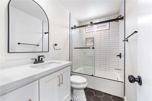 Detail Gallery Image 16 of 17 For 223 Avenida Victoria #C,  San Clemente,  CA 92672 - 2 Beds | 2 Baths