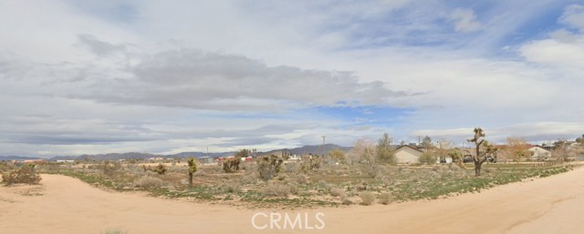 Detail Gallery Image 2 of 3 For 0 Moonbeam, Apple Valley,  CA 92308 - – Beds | – Baths