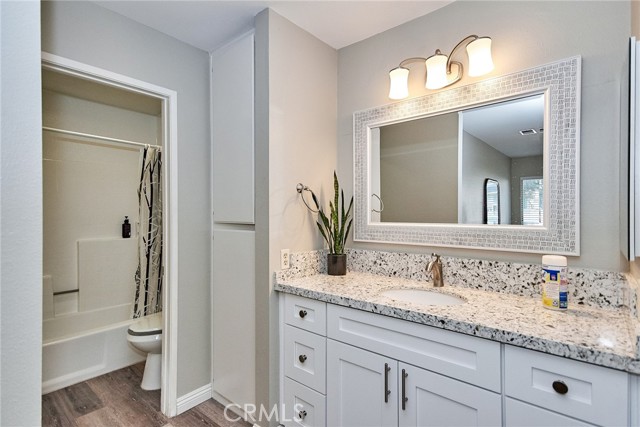 Detail Gallery Image 9 of 20 For 6204 Hartford Rd #203,  Yorba Linda,  CA 92887 - 2 Beds | 2 Baths