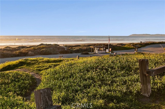 Image 40 of 57 For 3302 Beachcomber Dr.