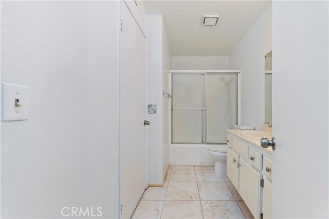 Detail Gallery Image 20 of 26 For 12198 Orchid Ln #C,  Moreno Valley,  CA 92557 - 2 Beds | 1/1 Baths