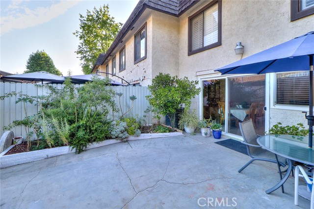743 Smokewood Lane, San Dimas CA: https://media.crmls.org/medias/074c0b46-8328-43b2-b7a0-9184e3345723.jpg
