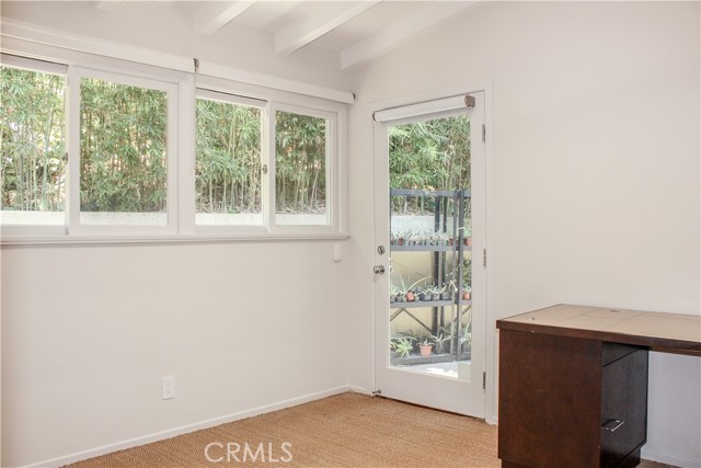 2412 Canyon Oak Drive, Los Angeles CA: https://media.crmls.org/medias/074c0df9-3b9c-40c2-83ce-17cdb78b9139.jpg