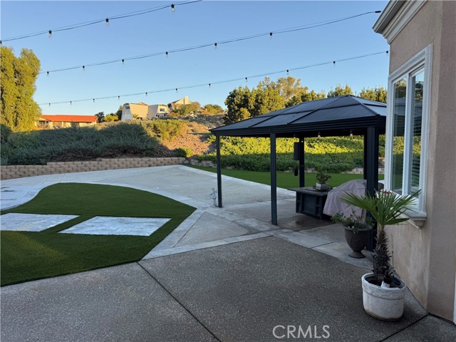 30610 Early Round Drive, Canyon Lake CA: https://media.crmls.org/medias/074c4e91-136a-471e-bb16-9aa1dd5992f0.jpg