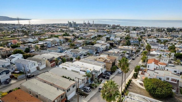 1222 2nd Street, Hermosa Beach, California 90254, 3 Bedrooms Bedrooms, ,2 BathroomsBathrooms,Residential,Sold,2nd,SB22246208