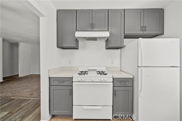 Detail Gallery Image 10 of 26 For 2554 Olive Dr #116,  Palmdale,  CA 93550 - 2 Beds | 2 Baths