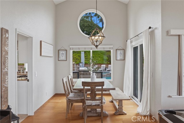 Image 11 of 54 For 16727 Lake Knoll