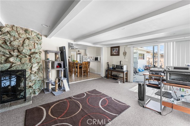 7948 Fallbrook Ave, West Hills CA: https://media.crmls.org/medias/074d6097-3b69-4483-94d2-db829461ff66.jpg