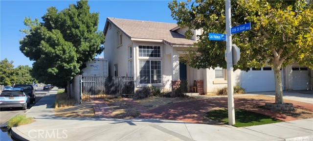 Detail Gallery Image 3 of 73 For 3701 Las Palmas Ave, Palmdale,  CA 93550 - 5 Beds | 4 Baths