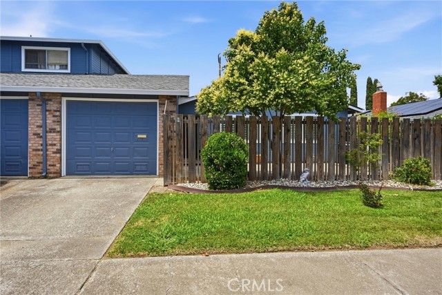 Front Image Thumbnail for CRLC26143256