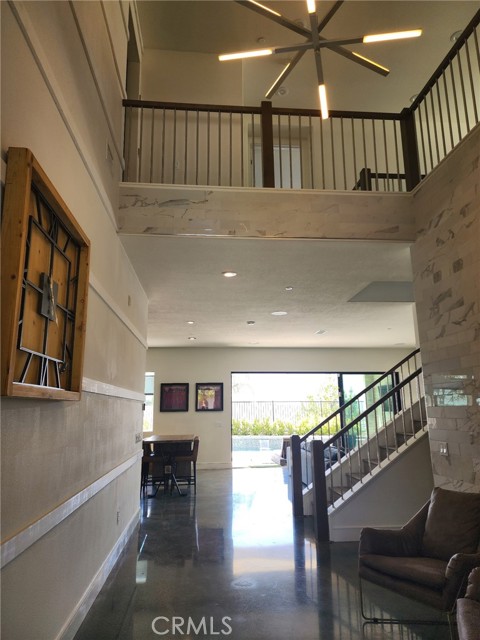 Detail Gallery Image 4 of 40 For 19018 Martino Ct, Saugus,  CA 91350 - 5 Beds | 4 Baths